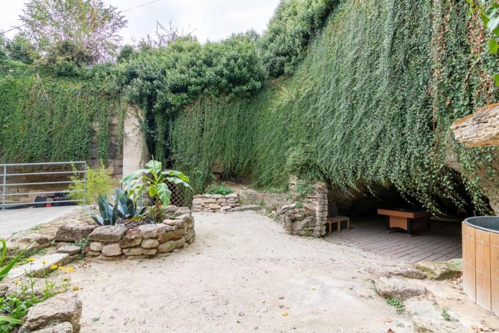 Maison Troglodytique Doue La Fontaine Doué-la-Fontaine Exterior photo