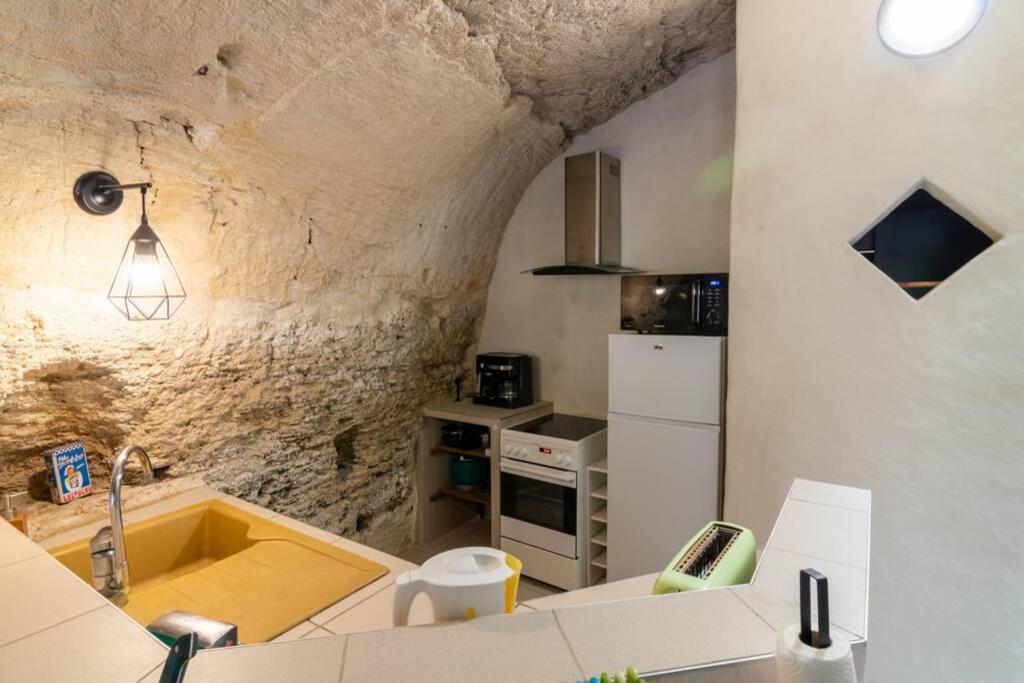 Maison Troglodytique Doue La Fontaine Doué-la-Fontaine Exterior photo