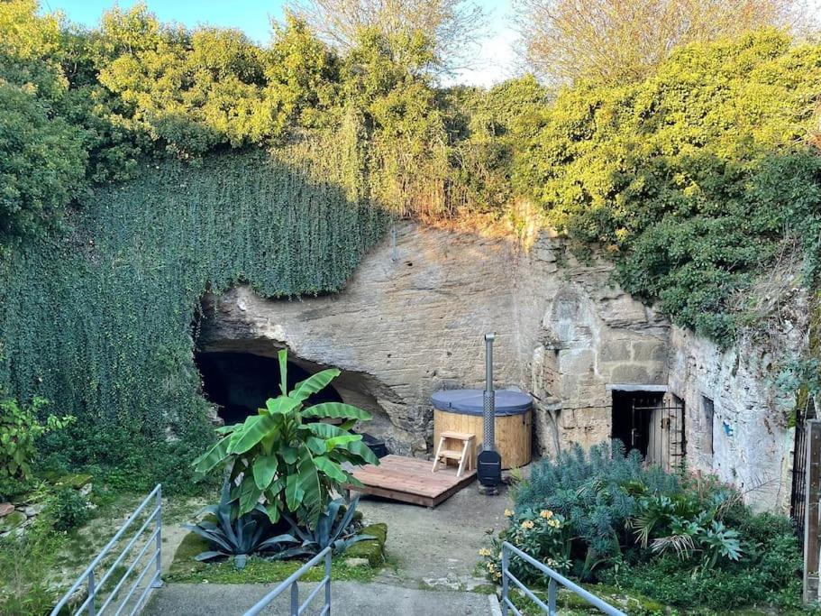 Maison Troglodytique Doue La Fontaine Doué-la-Fontaine Exterior photo
